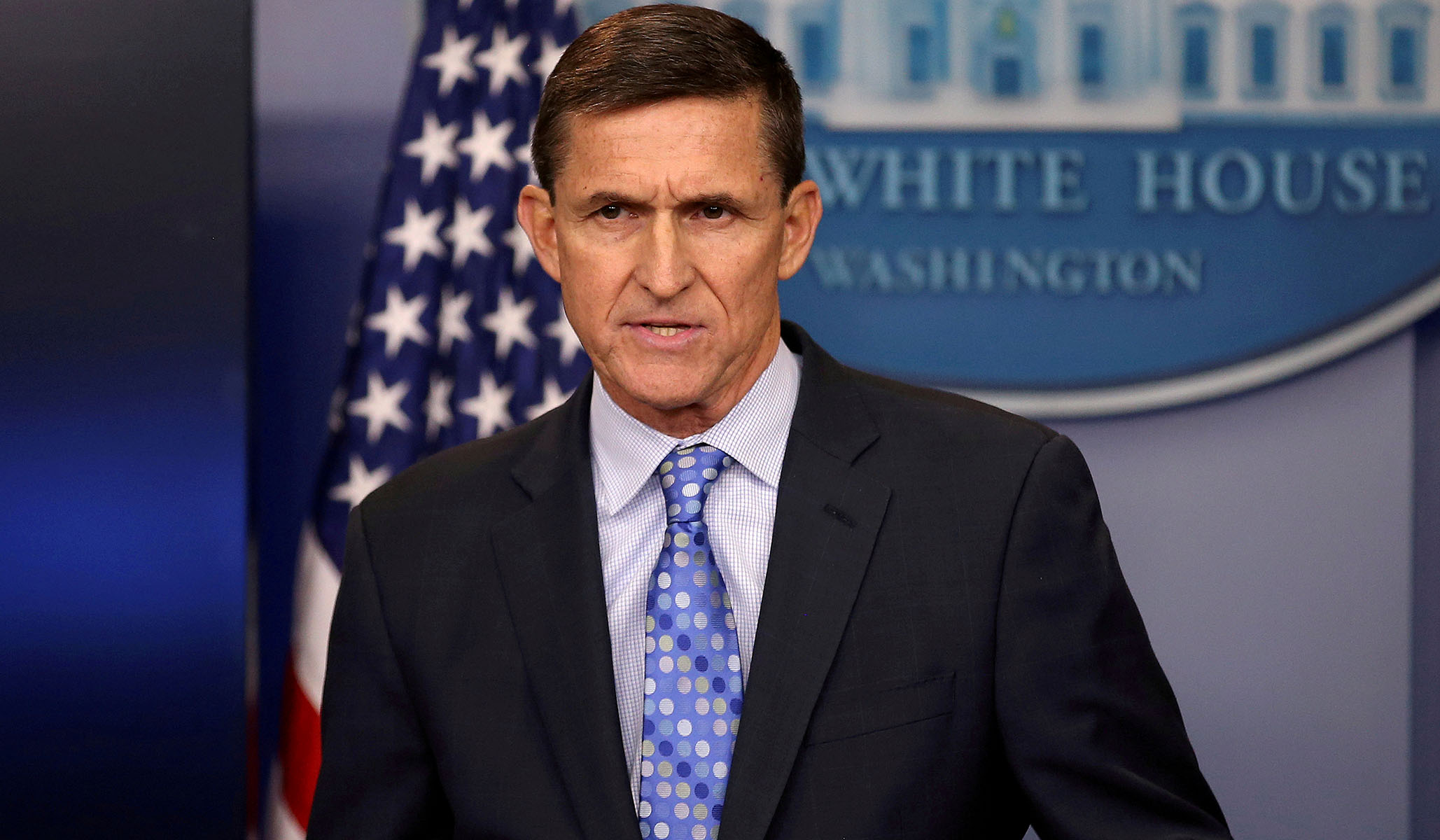 Confermato: Trump reintegra Flynn in preparazione degli Arresti di Massa